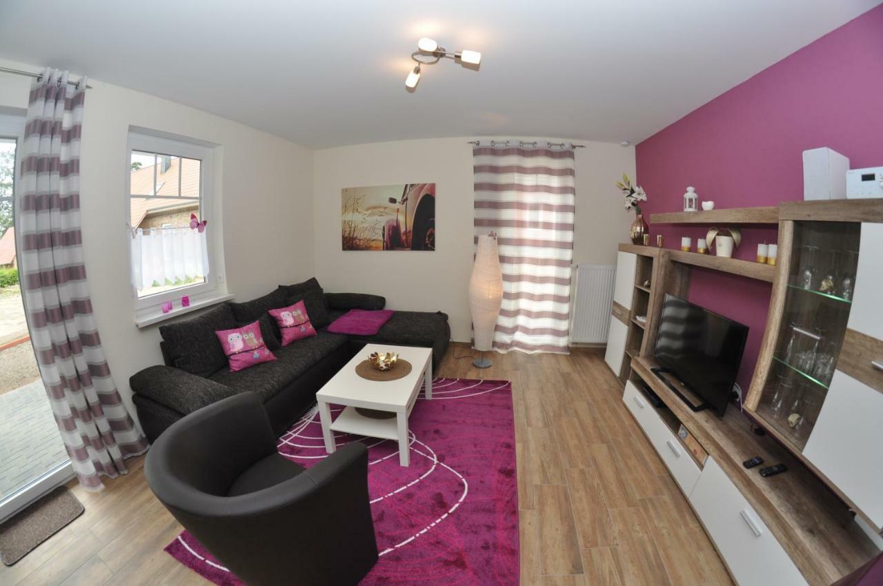 Ferienhaus Mueritzzauber / Eg-Appartement Marienfelde المظهر الخارجي الصورة